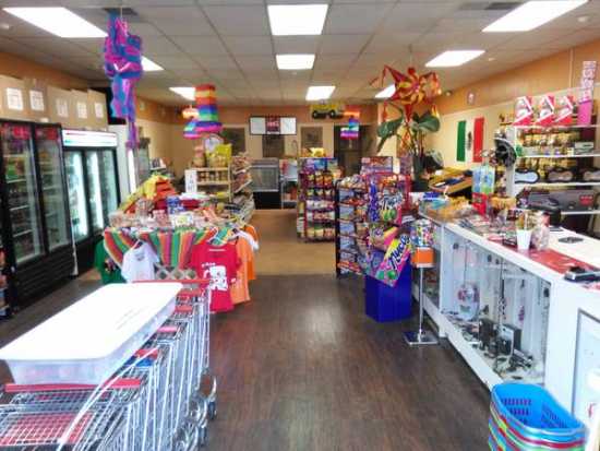 Tienda Los Tejanos 2.jpg