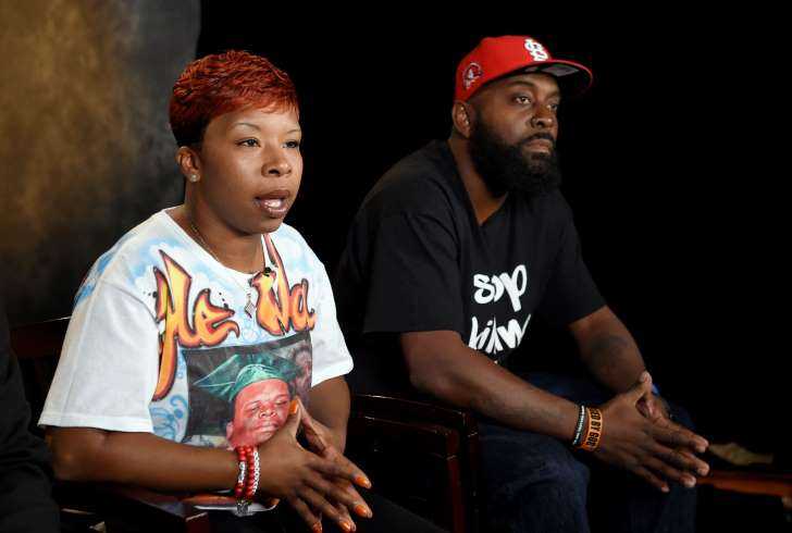 Michael Brown Parents - Source Bing - The Associated Press.jpg